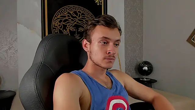 Desmon Clark online show from January 28, 2025, 9:40 pm