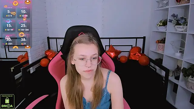 LayriantaVee online show from February 20, 2025, 7:01 am