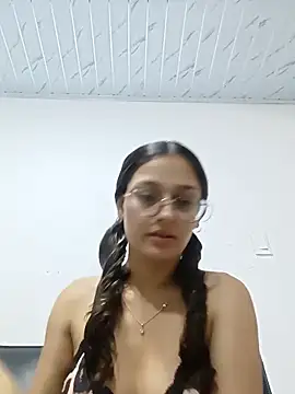 Ary-18 online show from April 6, 2026, 1:45 pm