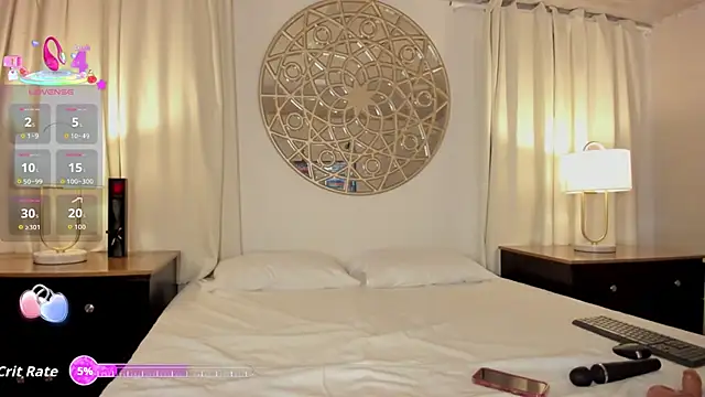 Snapshot of Maiia_Cute chatting on November 6, 2025, 2:01 am Maiia Cute online show from November 6, 2025, 2:01 am