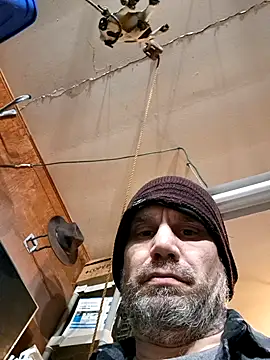 Snapshot of clitstitsandbongrips chatting on February 4, 2025, 11:59 pm clitstitsandbongrips online show from February 4, 2025, 11:59 pm