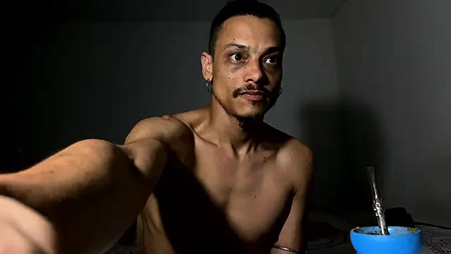 villanocat online show from December 23, 2024, 12:14 am