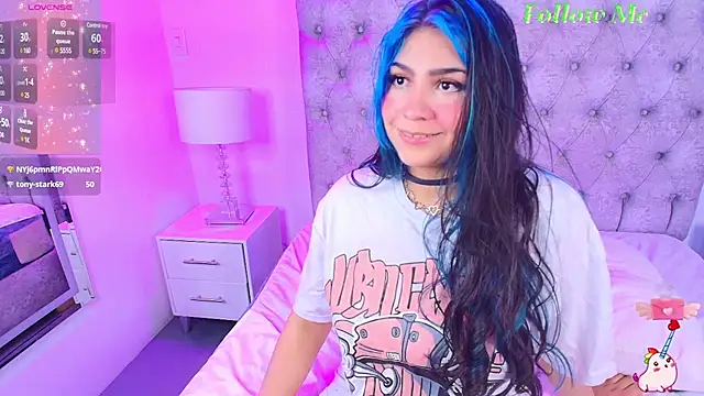 Snapshot of Salem_skyler_ chatting on March 4, 2025, 6:26 am Salem skyler  online show from March 4, 2025, 6:26 am