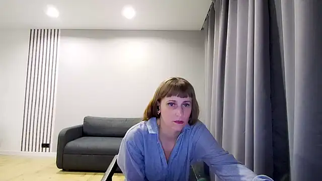 Daniella Lorente online show from January 14, 2025, 8:15 pm