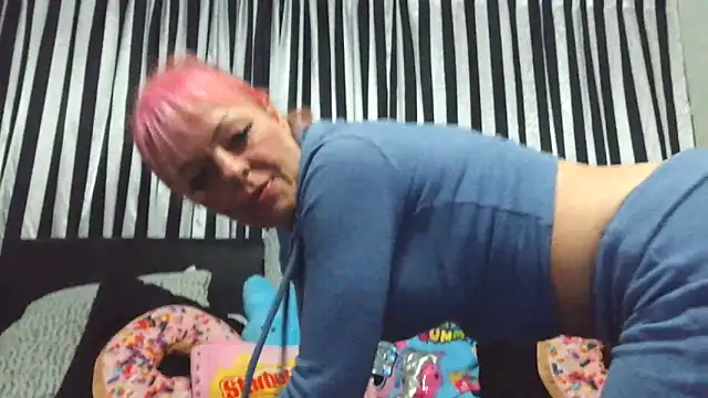 rileyraerhoads online show from September 27, 2025, 3:55 am