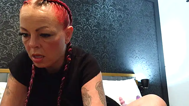 rileyraerhoads online show from October 20, 2025, 1:17 am
