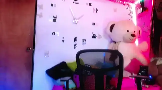 goddess BigassCock online show from March 1, 2025, 11:04 pm