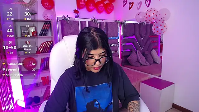 AliceWalker 11 online show from February 15, 2025, 12:26 am