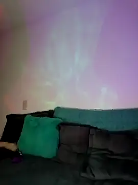 soofy   online show from January 15, 2025, 6:33 am