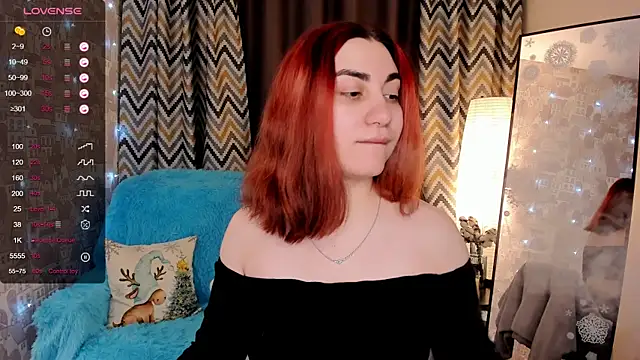 hannacheekss  online show from December 23, 2025, 2:09 am