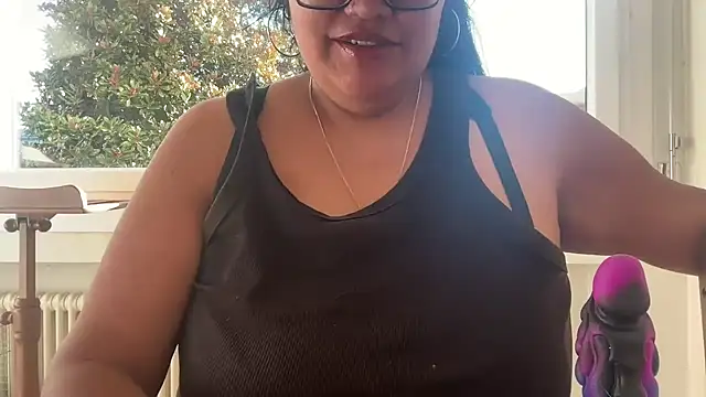 MashaCL online show from November 3, 2025, 8:26 am