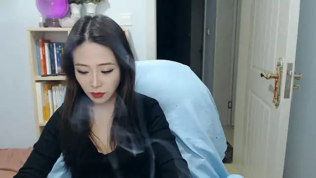 SuSushi728 online show from March 12, 2026, 4:24 pm