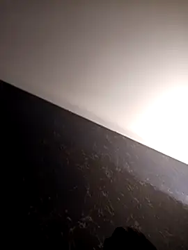 Snapshot of ElyasMatt chatting on January 21, 2025, 2:11 am ElyasMatt online show from January 21, 2025, 2:11 am