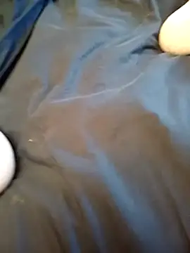 Snapshot of ElyasMatt chatting on March 6, 2025, 7:54 pm ElyasMatt online show from March 6, 2025, 7:54 pm