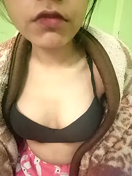 EACH 555 online show from January 11, 2026, 4:28 am