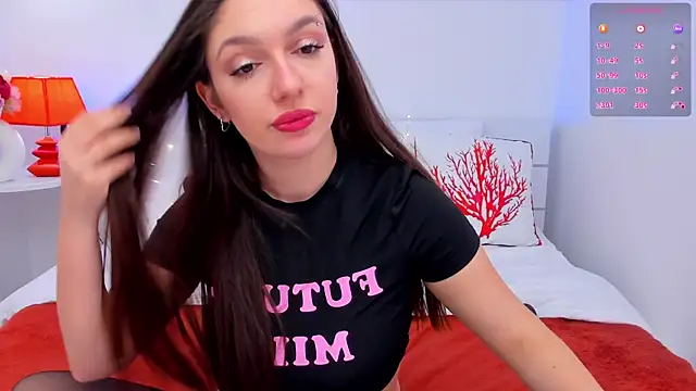 GiaCale online show from February 9, 2025, 11:46 pm