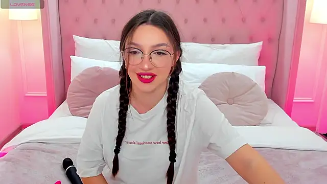 GiaCale online show from March 1, 2025, 8:31 pm