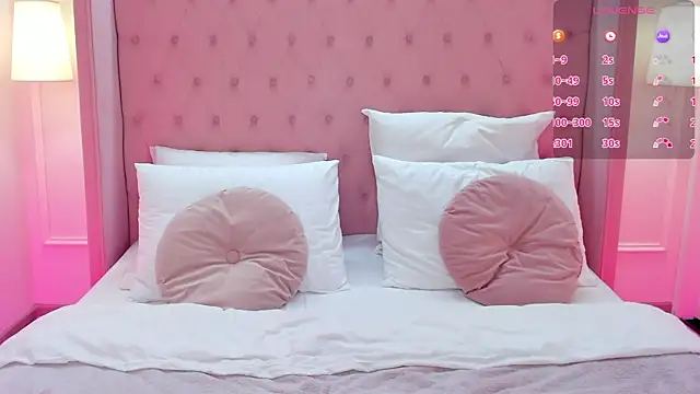 GiaCale online show from March 14, 2025, 8:17 pm