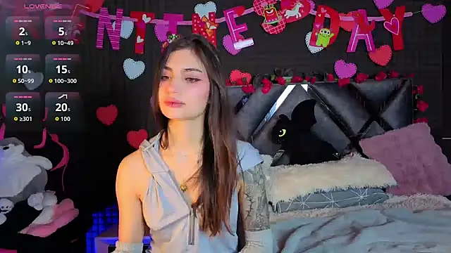 SolBeaumont1 online show from February 12, 2026, 11:55 pm