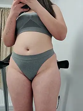 Snapshot of leeya_lee chatting on January 31, 2025, 1:54 am leeya lee online show from January 31, 2025, 1:54 am