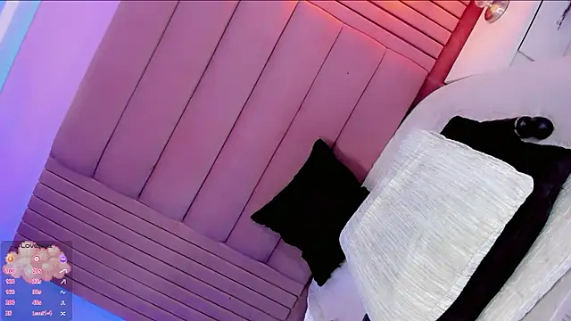 Baddinner online show from February 27, 2026, 1:11 pm