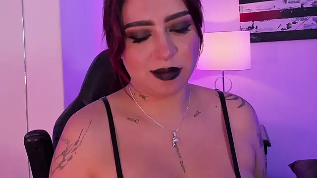 AnnikaMerliahh  online show from February 22, 2025, 6:19 pm