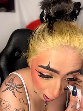 AnnikaMerliahh  online show from October 29, 2025, 3:09 am