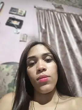 Cositarica 69 online show from May 26, 2026, 5:47 am