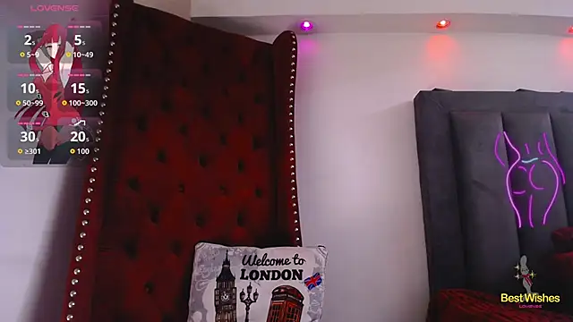 BiancaAntonelli online show from December 18, 2025, 1:17 pm