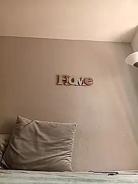 Nell-X online show from October 5, 2025, 11:30 am