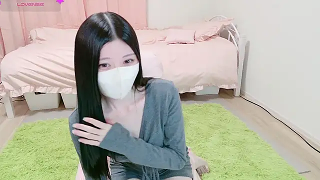 MARIAo0 online show from December 12, 2024, 1:06 pm