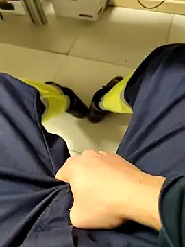 coppiapazza online show from January 22, 2025, 5:26 am