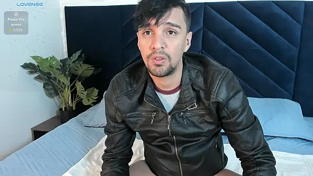 Edward max online show from October 26, 2025, 3:56 am