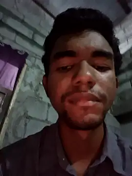 Reynold2608 online show from January 6, 2026, 11:40 pm