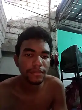 Reynold2608 online show from January 12, 2026, 10:26 pm