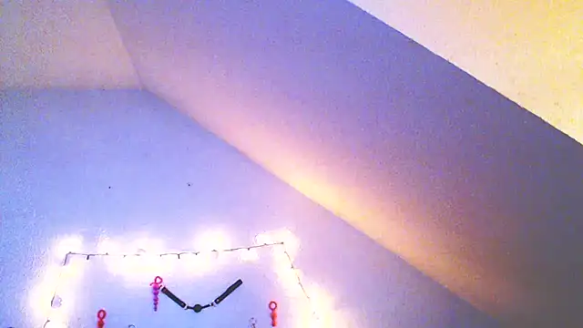 DevilsAngel13 online show from February 16, 2025, 4:53 am