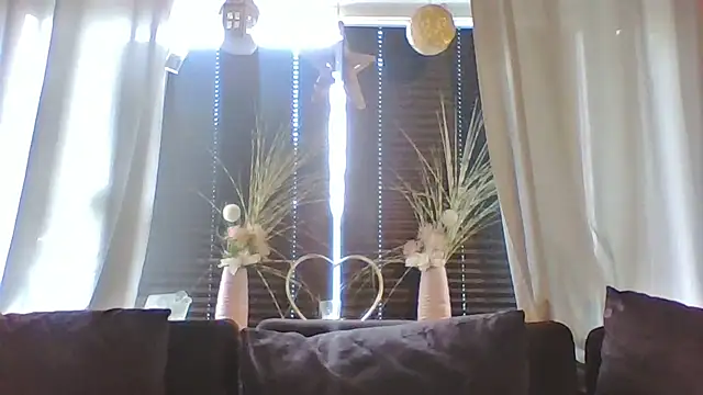 DevilsAngel13 online show from September 17, 2025, 10:28 am