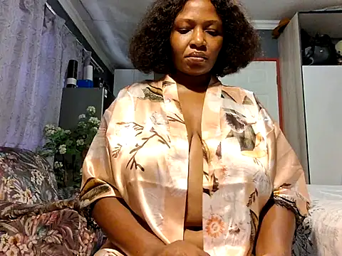 EbonyRose9 online show from March 10, 2026, 6:40 am