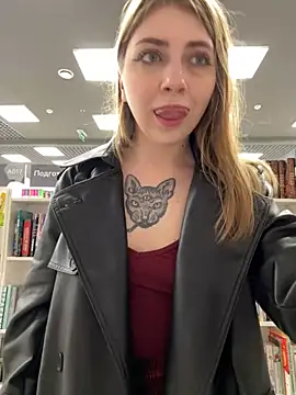 Sunny   Bunny online show from February 25, 2025, 2:22 pm