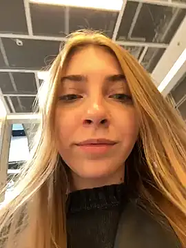 Sunny   Bunny online show from October 19, 2025, 12:17 pm