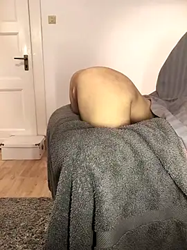 Inseminator69 online show from December 2, 2025, 10:42 am