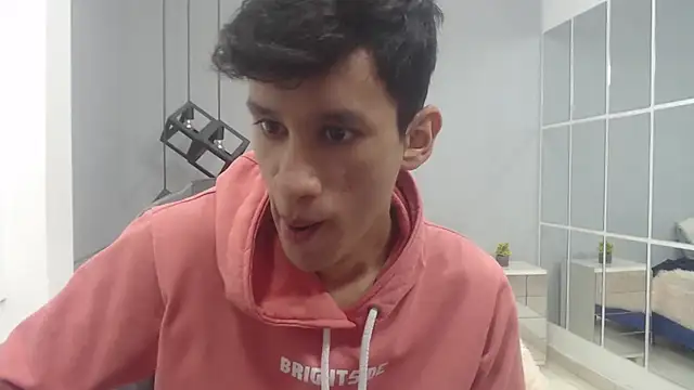 Snapshot of alan_ws chatting on December 10, 2024, 12:27 pm alan ws online show from December 10, 2024, 12:27 pm