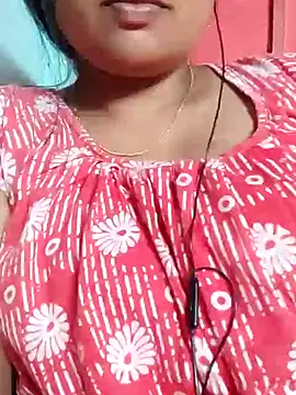 Snapshot of Priya_2222 chatting on December 2, 2024, 11:01 am Priya 2222 online show from December 2, 2024, 11:01 am