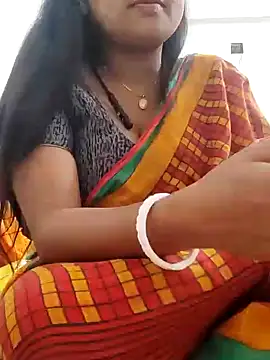 Snapshot of Priya_2222 chatting on February 11, 2025, 4:02 pm Priya 2222 online show from February 11, 2025, 4:02 pm