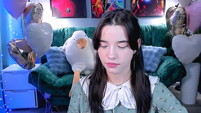 as1an girlfriend online show from February 17, 2026, 6:54 am