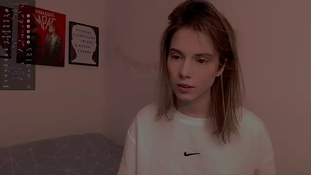 Snapshot of _ni_kiss chatting on February 11, 2025, 10:28 pm ni kiss online show from February 11, 2025, 10:28 pm