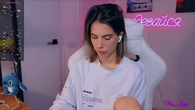 Snapshot of _ni_kiss chatting on September 16, 2025, 5:03 pm ni kiss online show from September 16, 2025, 5:03 pm