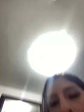 Snapshot of Hilary_pinkk chatting on January 4, 2025, 11:59 pm Hilary pinkk online show from January 4, 2025, 11:59 pm