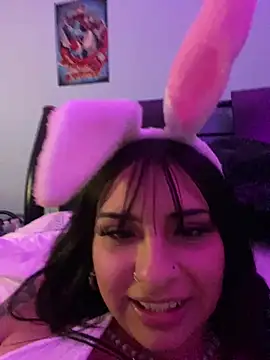 Snapshot of Hilary_pinkk chatting on January 16, 2025, 6:25 am Hilary pinkk online show from January 16, 2025, 6:25 am