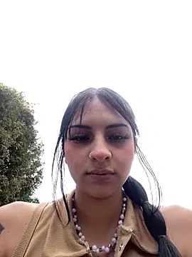 Snapshot of Hilary_pinkk chatting on January 23, 2025, 8:13 pm Hilary pinkk online show from January 23, 2025, 8:13 pm